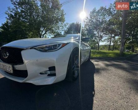 Белый Инфинити QX30, объемом двигателя 1.99 л и пробегом 48 тыс. км за 22700 $, фото 5 на Automoto.ua