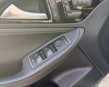 Білий Інфініті QX30, об'ємом двигуна 1.99 л та пробігом 54 тис. км за 19000 $, фото 8 на Automoto.ua