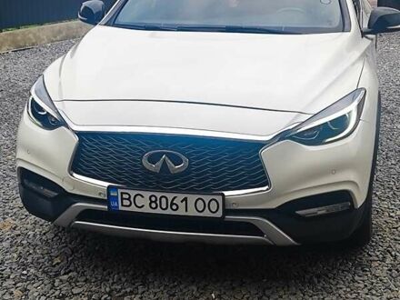 Инфинити QX30 2017 в Львове на Automoto.ua Белый Инфинити QX30, объемом двигателя 1.99 л и пробегом 140 тыс. км за 19500 $, фото 1 на Automoto.ua