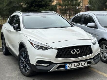 Білий Інфініті QX30, об'ємом двигуна 2 л та пробігом 70 тис. км за 22800 $, фото 1 на Automoto.ua