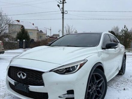 Білий Інфініті QX30, об'ємом двигуна 1.99 л та пробігом 103 тис. км за 18500 $, фото 1 на Automoto.ua