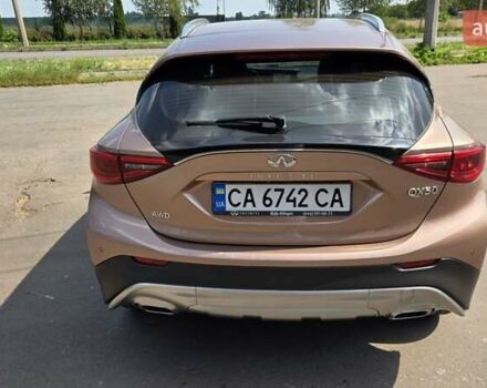 Бежевый Инфинити QX30, объемом двигателя 1.99 л и пробегом 130 тыс. км за 20500 $, фото 6 на Automoto.ua