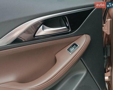 Бежевий Інфініті QX30, об'ємом двигуна 2 л та пробігом 103 тис. км за 21750 $, фото 49 на Automoto.ua