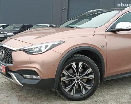 Бежевый Инфинити QX30, объемом двигателя 2 л и пробегом 103 тыс. км за 21750 $, фото 3 на Automoto.ua