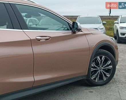 Бежевий Інфініті QX30, об'ємом двигуна 2 л та пробігом 103 тис. км за 21750 $, фото 14 на Automoto.ua