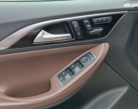 Бежевый Инфинити QX30, объемом двигателя 2 л и пробегом 103 тыс. км за 21750 $, фото 22 на Automoto.ua