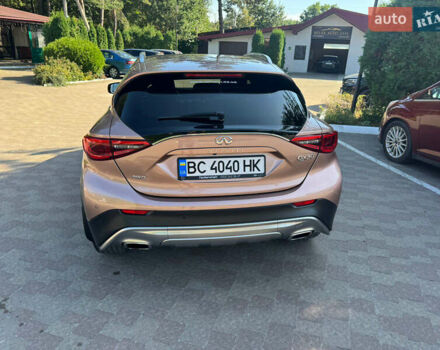 Бежевый Инфинити QX30, объемом двигателя 2 л и пробегом 98 тыс. км за 23000 $, фото 3 на Automoto.ua