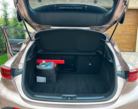 Бежевый Инфинити QX30, объемом двигателя 1.99 л и пробегом 54 тыс. км за 22200 $, фото 10 на Automoto.ua