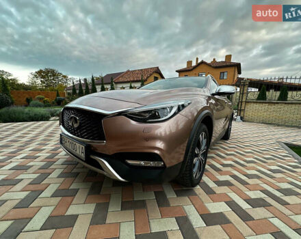 Бежевый Инфинити QX30, объемом двигателя 1.99 л и пробегом 54 тыс. км за 22200 $, фото 5 на Automoto.ua