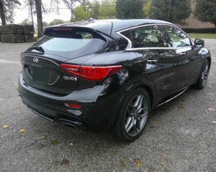 Черный Инфинити QX30, объемом двигателя 2 л и пробегом 70 тыс. км за 13580 $, фото 7 на Automoto.ua