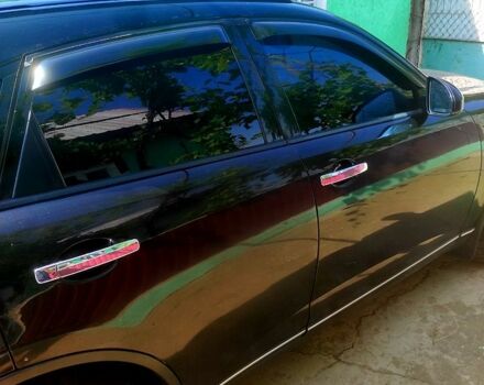 Черный Инфинити QX30, объемом двигателя 3.5 л и пробегом 158 тыс. км за 8000 $, фото 5 на Automoto.ua