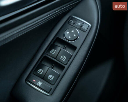 Инфинити QX30 2016 в Черновцах на Automoto.ua Черный Инфинити QX30, объемом двигателя 1.99 л и пробегом 122 тыс. км за 16900 $, фото 17 на Automoto.ua