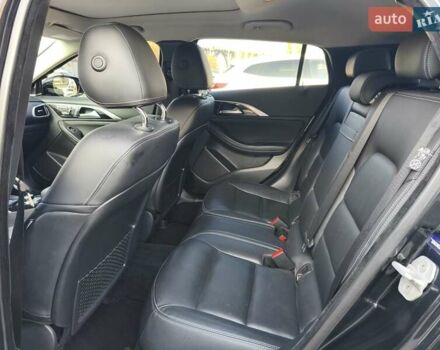 Черный Инфинити QX30, объемом двигателя 1.99 л и пробегом 117 тыс. км за 16900 $, фото 11 на Automoto.ua