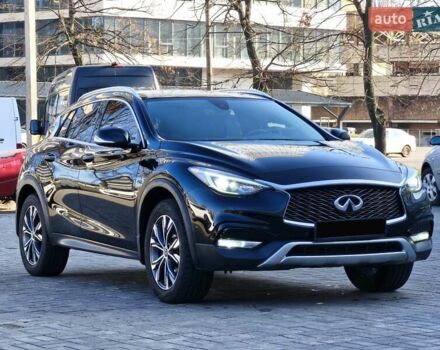 Черный Инфинити QX30, объемом двигателя 1.99 л и пробегом 117 тыс. км за 16900 $, фото 3 на Automoto.ua