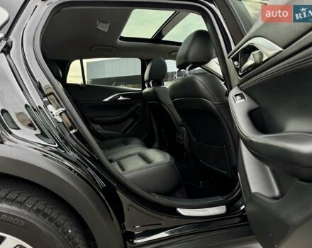 Черный Инфинити QX30, объемом двигателя 1.99 л и пробегом 162 тыс. км за 15500 $, фото 23 на Automoto.ua