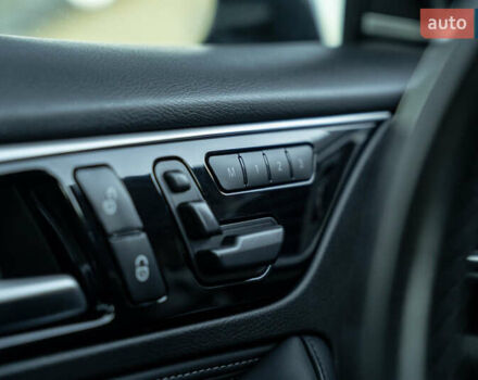 Инфинити QX30 2016 в Черновцах на Automoto.ua Черный Инфинити QX30, объемом двигателя 1.99 л и пробегом 122 тыс. км за 16900 $, фото 16 на Automoto.ua