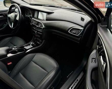 Черный Инфинити QX30, объемом двигателя 1.99 л и пробегом 162 тыс. км за 15500 $, фото 20 на Automoto.ua