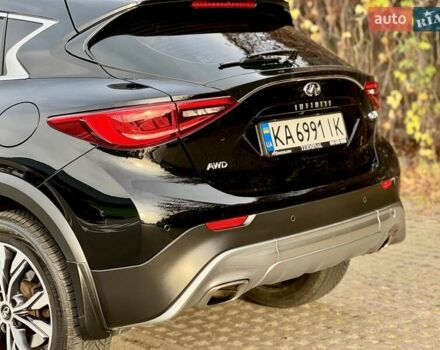 Черный Инфинити QX30, объемом двигателя 1.99 л и пробегом 162 тыс. км за 15500 $, фото 7 на Automoto.ua