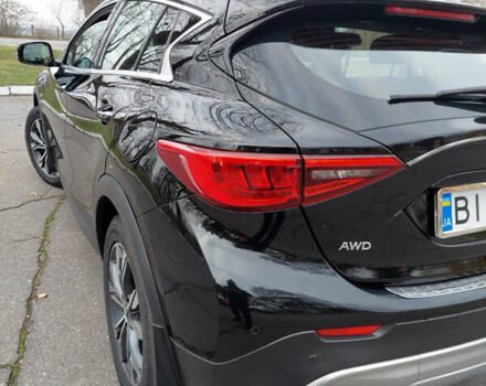 Черный Инфинити QX30, объемом двигателя 2 л и пробегом 150 тыс. км за 16500 $, фото 8 на Automoto.ua