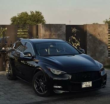 Черный Инфинити QX30, объемом двигателя 1.99 л и пробегом 135 тыс. км за 18500 $, фото 5 на Automoto.ua