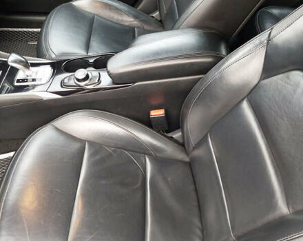 Черный Инфинити QX30, объемом двигателя 2 л и пробегом 150 тыс. км за 16500 $, фото 13 на Automoto.ua