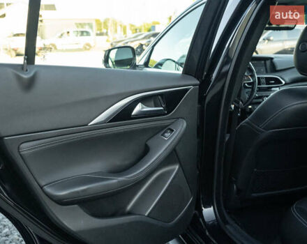 Инфинити QX30 2016 в Черновцах на Automoto.ua Черный Инфинити QX30, объемом двигателя 1.99 л и пробегом 122 тыс. км за 16900 $, фото 39 на Automoto.ua