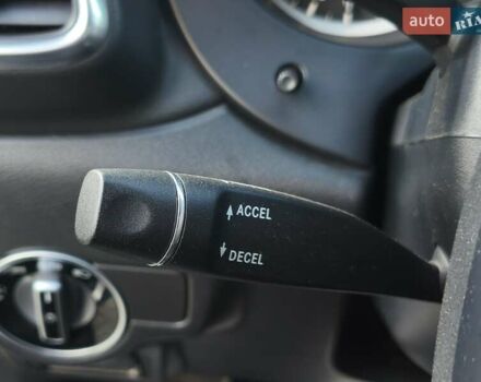 Черный Инфинити QX30, объемом двигателя 1.99 л и пробегом 117 тыс. км за 16900 $, фото 20 на Automoto.ua