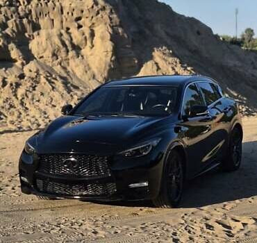 Черный Инфинити QX30, объемом двигателя 1.99 л и пробегом 135 тыс. км за 18500 $, фото 10 на Automoto.ua