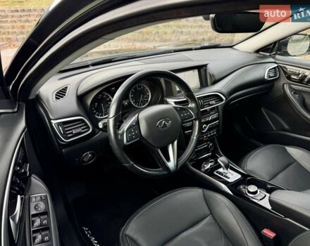 Черный Инфинити QX30, объемом двигателя 1.99 л и пробегом 162 тыс. км за 15500 $, фото 16 на Automoto.ua