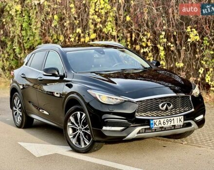 Черный Инфинити QX30, объемом двигателя 1.99 л и пробегом 162 тыс. км за 15500 $, фото 9 на Automoto.ua