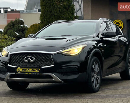 Черный Инфинити QX30, объемом двигателя 1.99 л и пробегом 70 тыс. км за 14200 $, фото 2 на Automoto.ua
