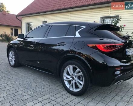 Черный Инфинити QX30, объемом двигателя 1.99 л и пробегом 174 тыс. км за 15500 $, фото 8 на Automoto.ua