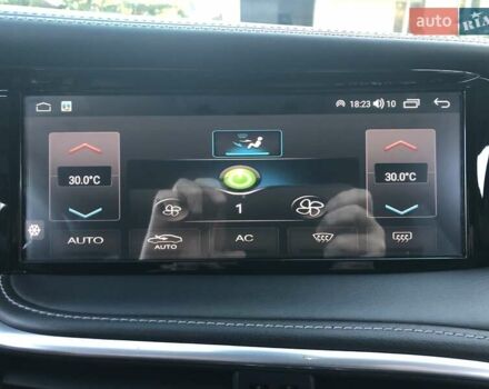 Черный Инфинити QX30, объемом двигателя 1.99 л и пробегом 174 тыс. км за 15500 $, фото 53 на Automoto.ua