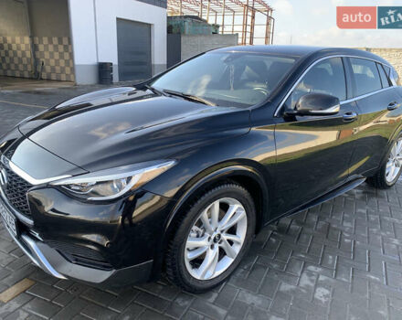 Черный Инфинити QX30, объемом двигателя 2 л и пробегом 153 тыс. км за 14999 $, фото 11 на Automoto.ua
