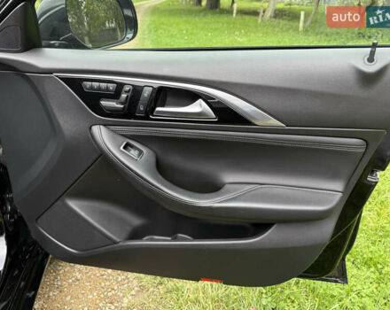 Черный Инфинити QX30, объемом двигателя 2 л и пробегом 199 тыс. км за 13700 $, фото 21 на Automoto.ua