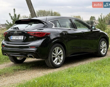 Черный Инфинити QX30, объемом двигателя 2 л и пробегом 199 тыс. км за 13700 $, фото 11 на Automoto.ua