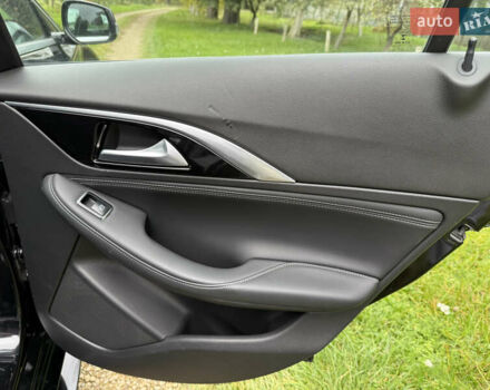 Черный Инфинити QX30, объемом двигателя 2 л и пробегом 199 тыс. км за 13900 $, фото 22 на Automoto.ua