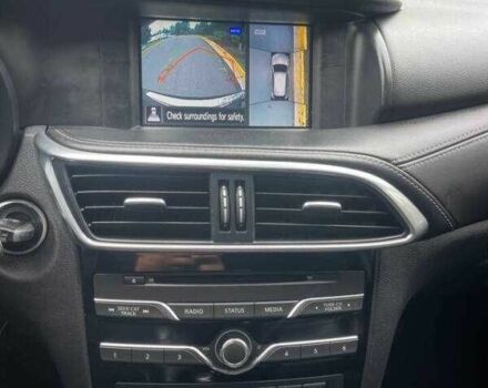 Черный Инфинити QX30, объемом двигателя 2 л и пробегом 64 тыс. км за 3900 $, фото 9 на Automoto.ua