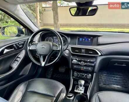 Чорний Інфініті QX30, об'ємом двигуна 2 л та пробігом 106 тис. км за 16500 $, фото 21 на Automoto.ua