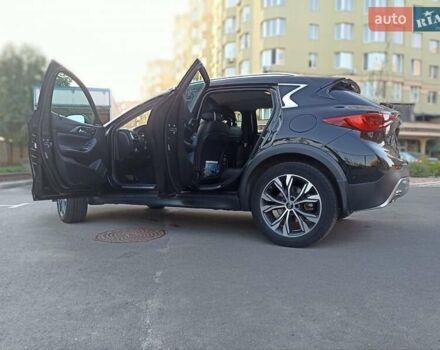 Чорний Інфініті QX30, об'ємом двигуна 2 л та пробігом 114 тис. км за 17500 $, фото 38 на Automoto.ua
