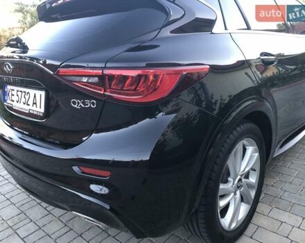 Черный Инфинити QX30, объемом двигателя 1.99 л и пробегом 174 тыс. км за 15500 $, фото 18 на Automoto.ua