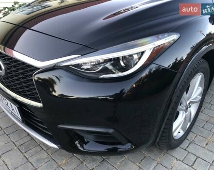 Черный Инфинити QX30, объемом двигателя 1.99 л и пробегом 174 тыс. км за 15500 $, фото 71 на Automoto.ua