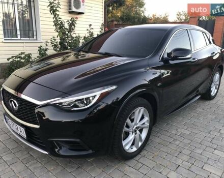 Черный Инфинити QX30, объемом двигателя 1.99 л и пробегом 174 тыс. км за 15500 $, фото 88 на Automoto.ua