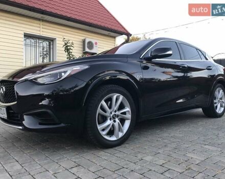 Черный Инфинити QX30, объемом двигателя 1.99 л и пробегом 174 тыс. км за 15500 $, фото 103 на Automoto.ua