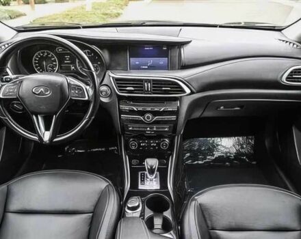 Черный Инфинити QX30, объемом двигателя 2 л и пробегом 70 тыс. км за 9480 $, фото 10 на Automoto.ua