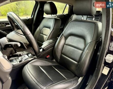 Чорний Інфініті QX30, об'ємом двигуна 2 л та пробігом 106 тис. км за 16500 $, фото 14 на Automoto.ua