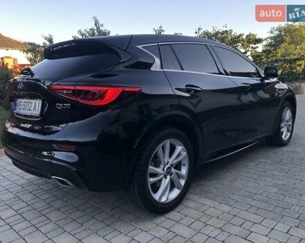 Черный Инфинити QX30, объемом двигателя 1.99 л и пробегом 174 тыс. км за 15500 $, фото 4 на Automoto.ua