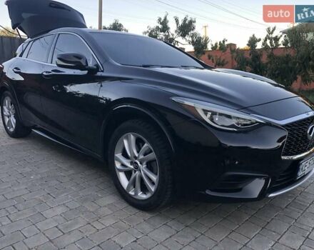 Черный Инфинити QX30, объемом двигателя 1.99 л и пробегом 174 тыс. км за 15500 $, фото 70 на Automoto.ua