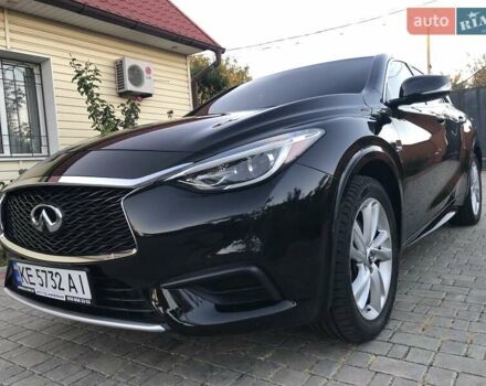 Черный Инфинити QX30, объемом двигателя 1.99 л и пробегом 174 тыс. км за 15500 $, фото 102 на Automoto.ua