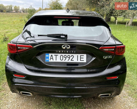 Черный Инфинити QX30, объемом двигателя 2 л и пробегом 199 тыс. км за 13700 $, фото 15 на Automoto.ua